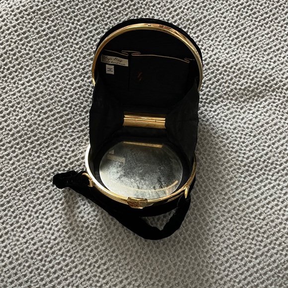 Vintage purse black velvet with floral details - Picture 4 of 5